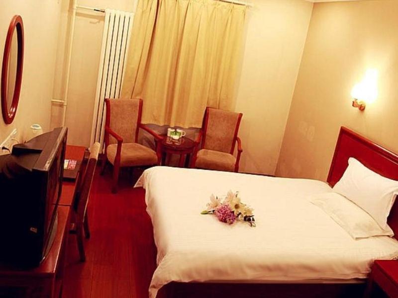 Greentree Inn Shandong Jinan Daming Lake Business Hotel エクステリア 写真