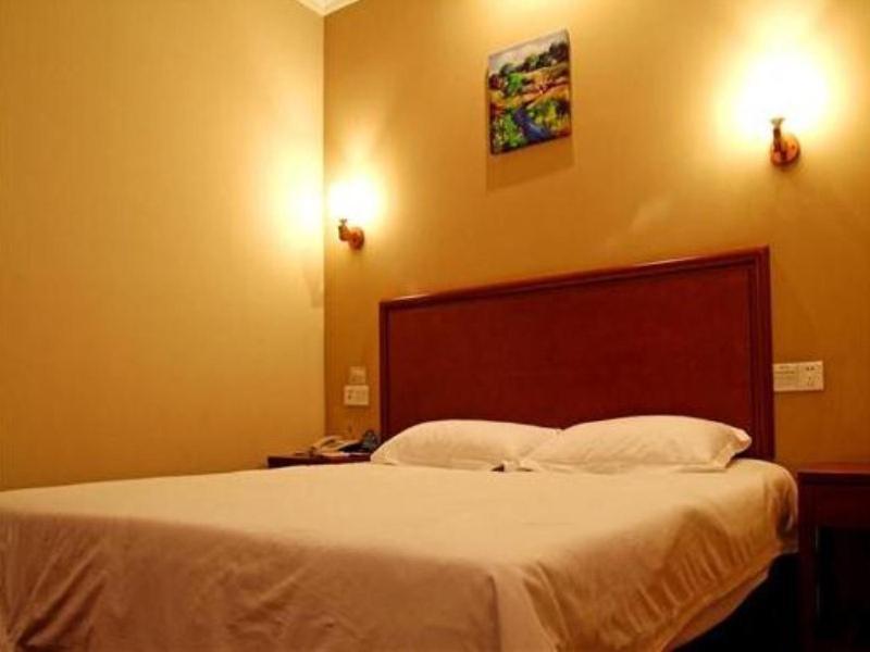 Greentree Inn Shandong Jinan Daming Lake Business Hotel エクステリア 写真