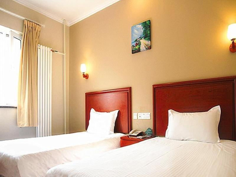 Greentree Inn Shandong Jinan Daming Lake Business Hotel エクステリア 写真