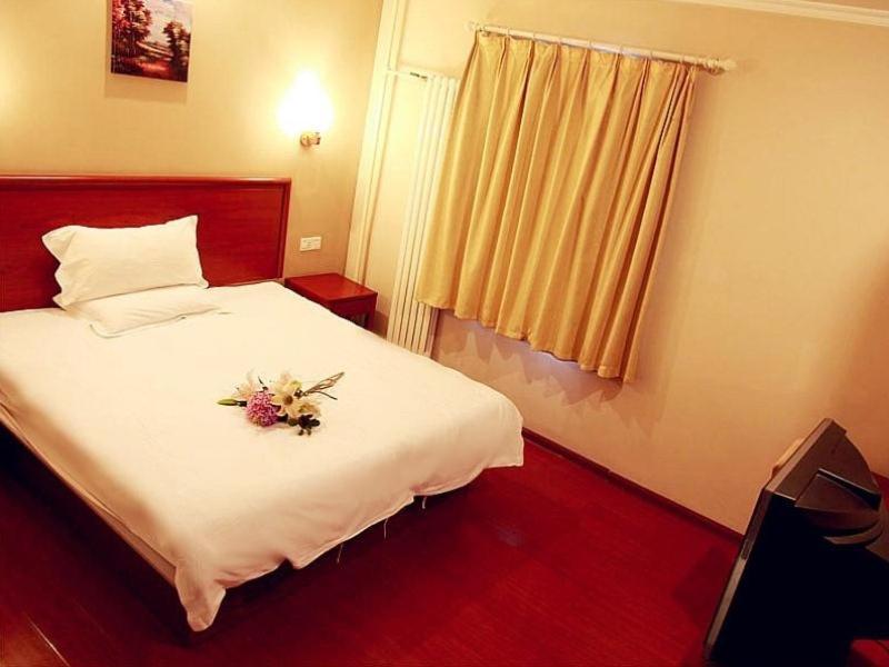 Greentree Inn Shandong Jinan Daming Lake Business Hotel エクステリア 写真