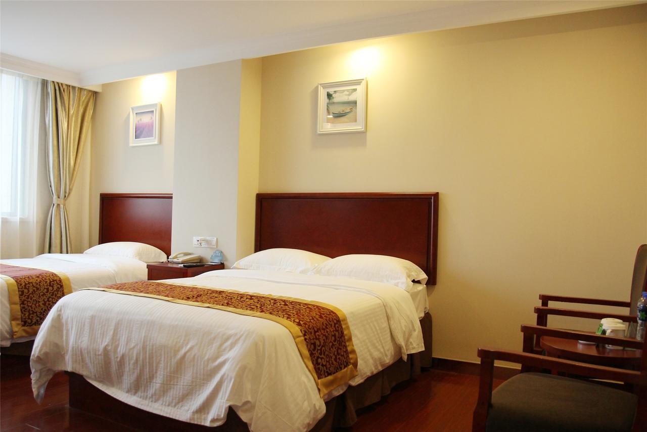 Greentree Inn Shandong Jinan Daming Lake Business Hotel エクステリア 写真