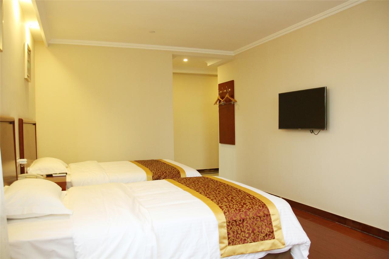 Greentree Inn Shandong Jinan Daming Lake Business Hotel エクステリア 写真